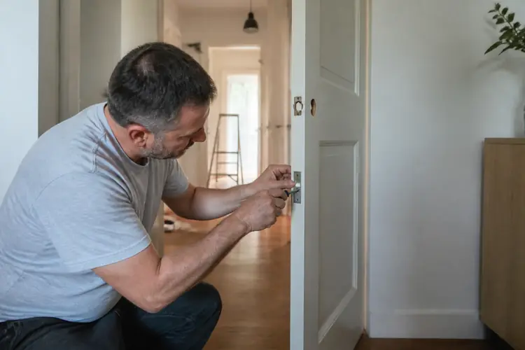 Binnendeur onderhoud en herstel
